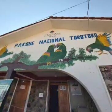 Guías del Zoo viajan al Parque Nacional Toro Toro